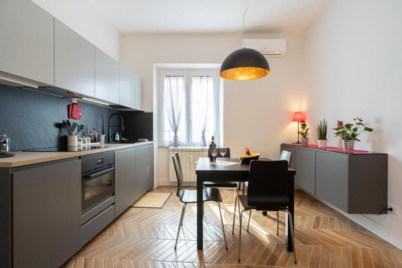 Colosseo Luxe Apartment In The Center Of Roma Exterior foto