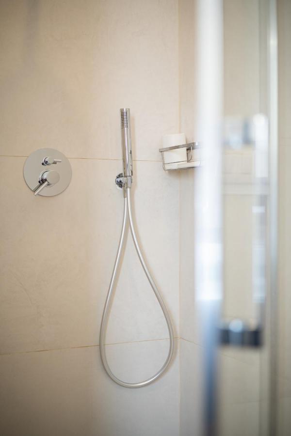 Colosseo Luxe Apartment In The Center Of Roma Exterior foto